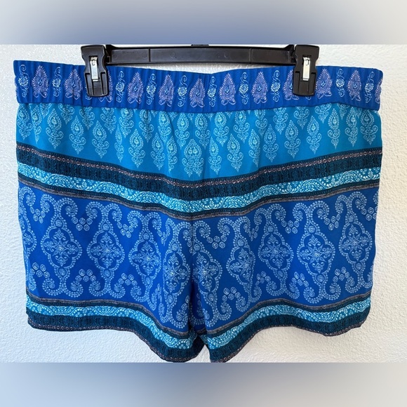 NWT Loft Blue Pattern Drawstring Shorts Large - Picture 2 of 3